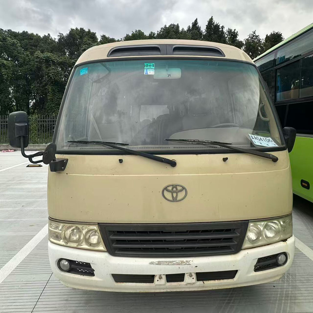 Ọkọ ayọkẹlẹ Epo ti Toyota Lo Coaster