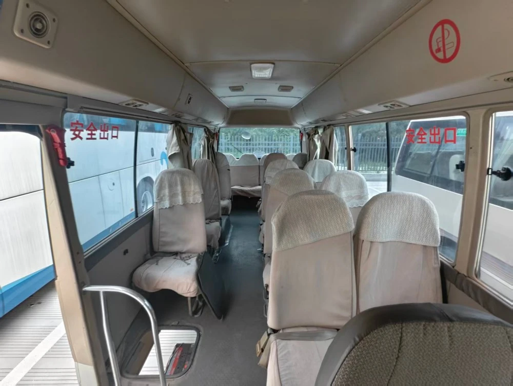 Awọn ijoko 20 ti a lo cussiline akero