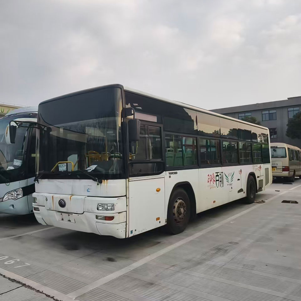 Yutong 34 Ijoko Keji Hand Bus