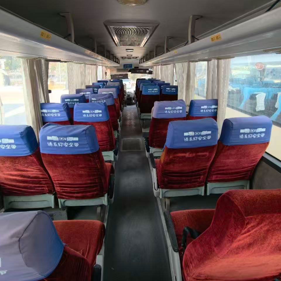 49 Ijoko keji ọwọ Diesel Bus
