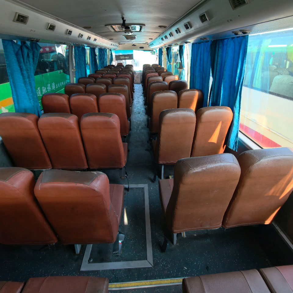 65 Ijoko Lo Diesel Bus