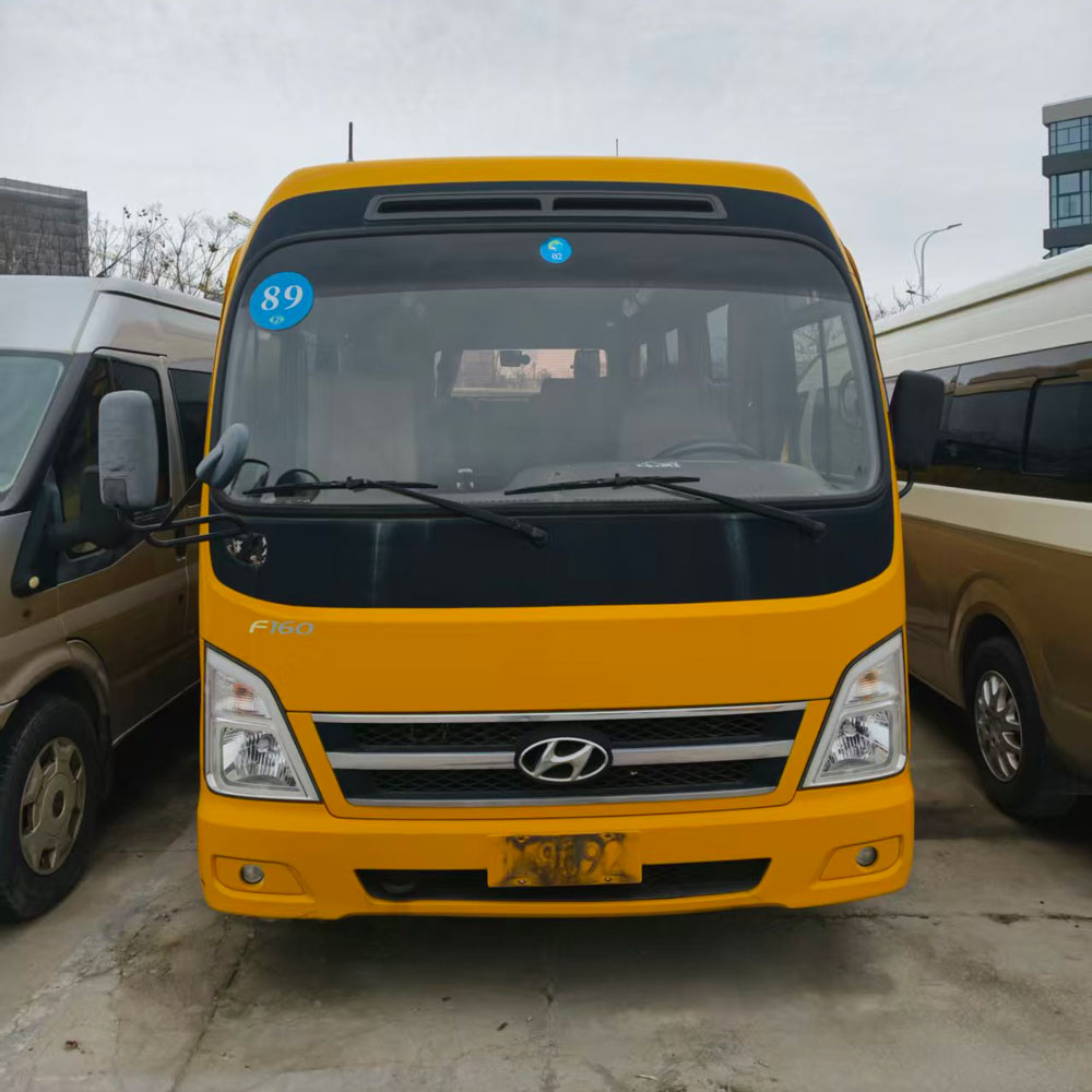 Hyundai Kangendi 23 ijoko Diesel akero Lo Hyundai Kangendi 23 ijoko Diesel akero Lo