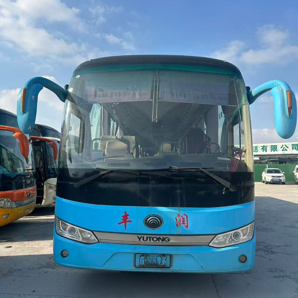 Yutong 60 Ijoko Diesel Lo Bus